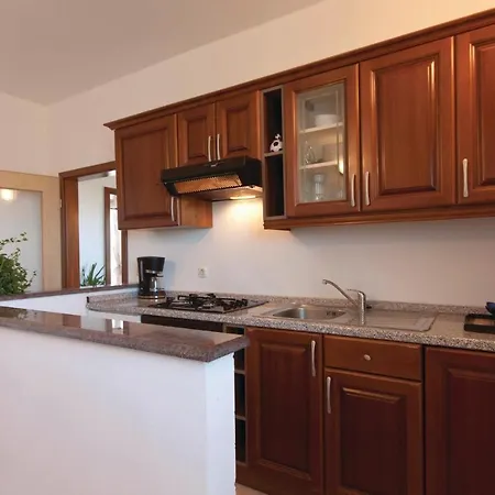 Gorgeous In With Kitchen Apartment Barban